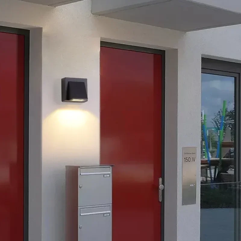 Upgrade Your House with Outdoo - Outdoor Lighting For Your House 评论和价格